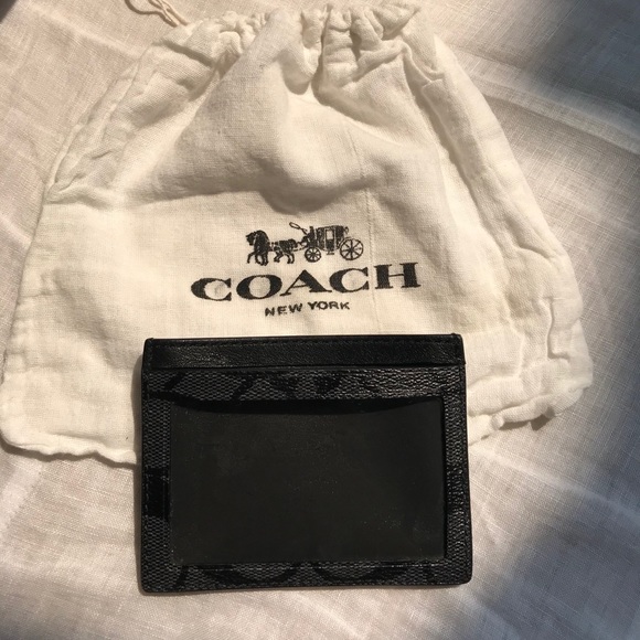 Two Coach products, a card case and a money clip - Picture 3 of 6